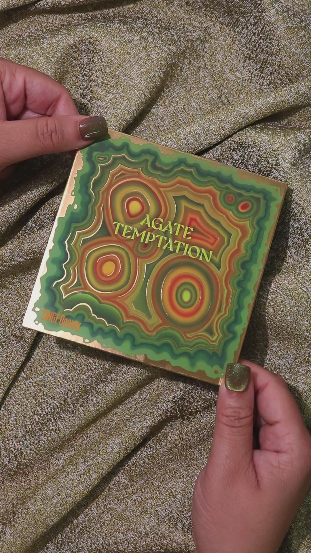 Singe Beauty Agate Temptation Palette Live Swatches